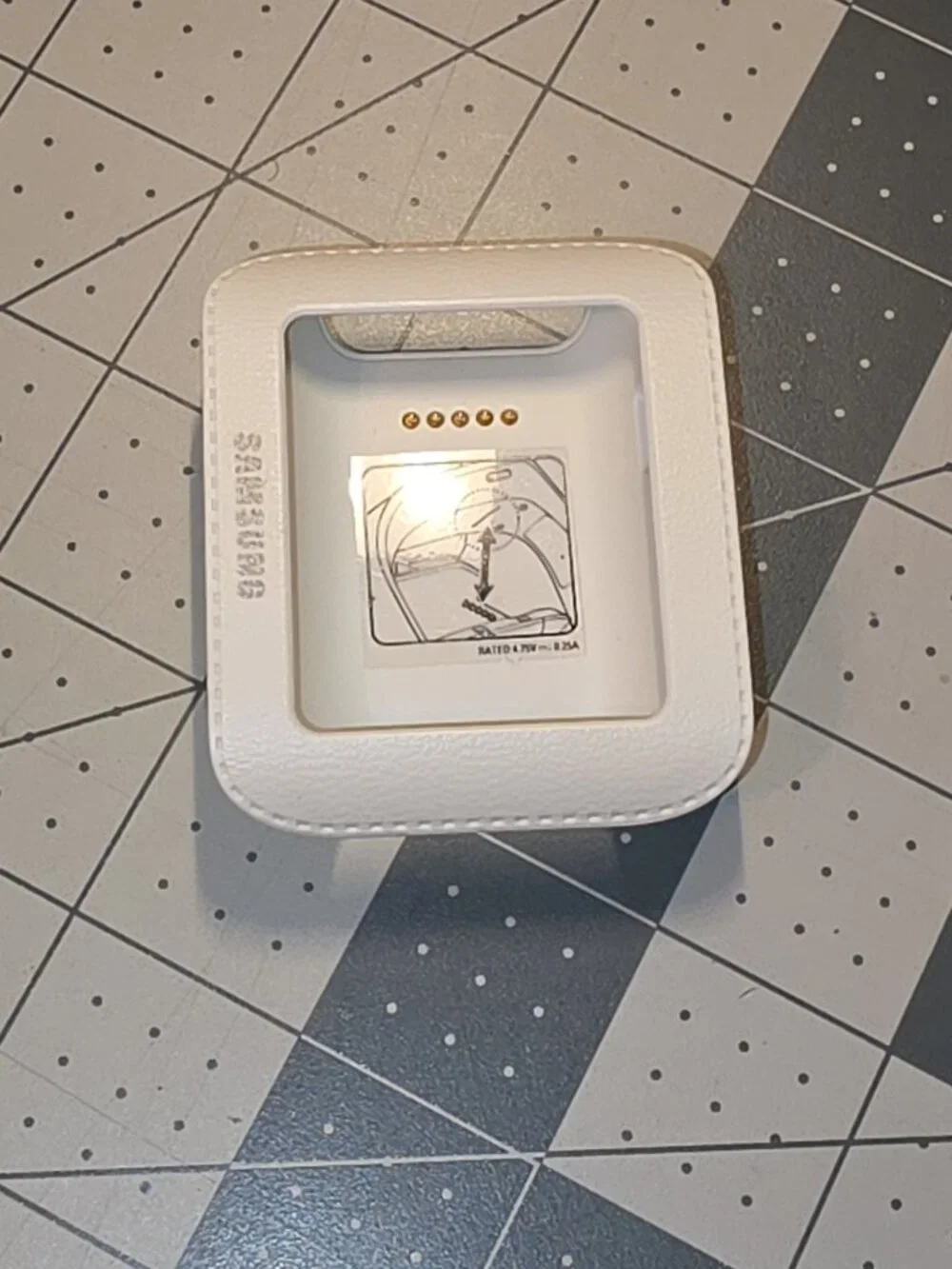 Original Samsung Galaxy Gear (SM‑V700) in Rose Gold
